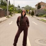 BUZO CAFÉ ESTILO ZARA TENDENCIA