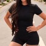 POLERA NEGRA DEPORTIVA ELASTICADA