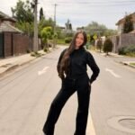 BUZO NEGRO ESTILO ZARA TENDENCIA